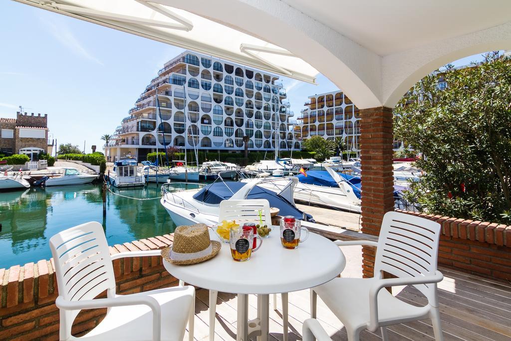 Vista Roses Mar - Casa Pescador Empuriabrava Exterior foto