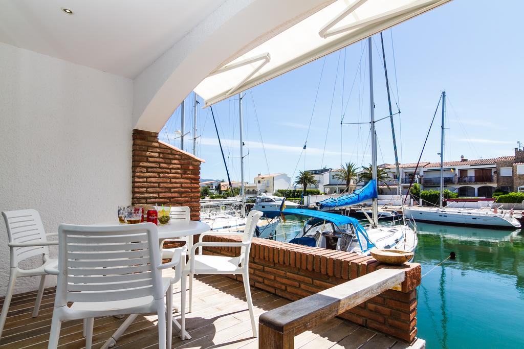 Vista Roses Mar - Casa Pescador Empuriabrava Exterior foto